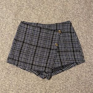 Plaid skirt